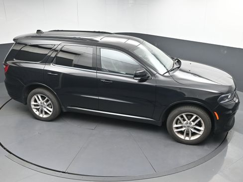 Used 2023 Dodge Durango GT image 34