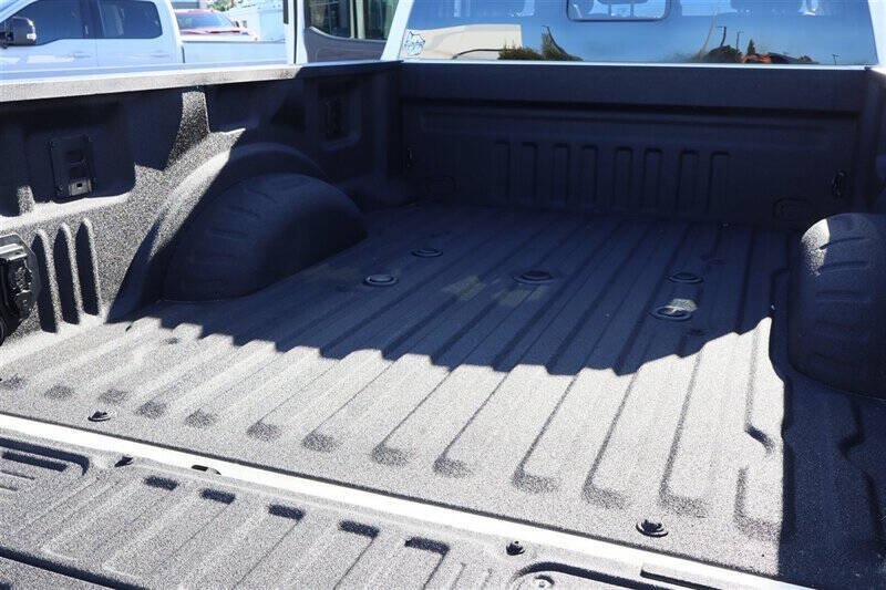 Used 2025 Ford F350 Platinum w/ Platinum Plus Package AWD/4WD image 40