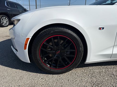 Used 2019 Chevrolet Camaro LT image 25