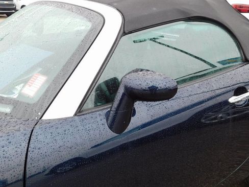 Used 2008 Pontiac Solstice GXP w/ Premium Package image 11