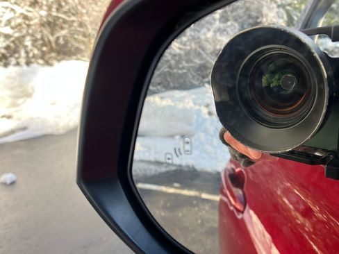 Used 2022 Toyota Highlander XLE image 27