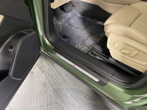 Used 2022 Audi Q5 2.0T Premium image 25