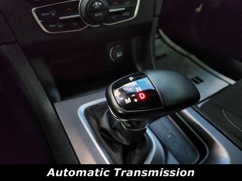 Used 2023 Dodge Charger Scat Pack image 9