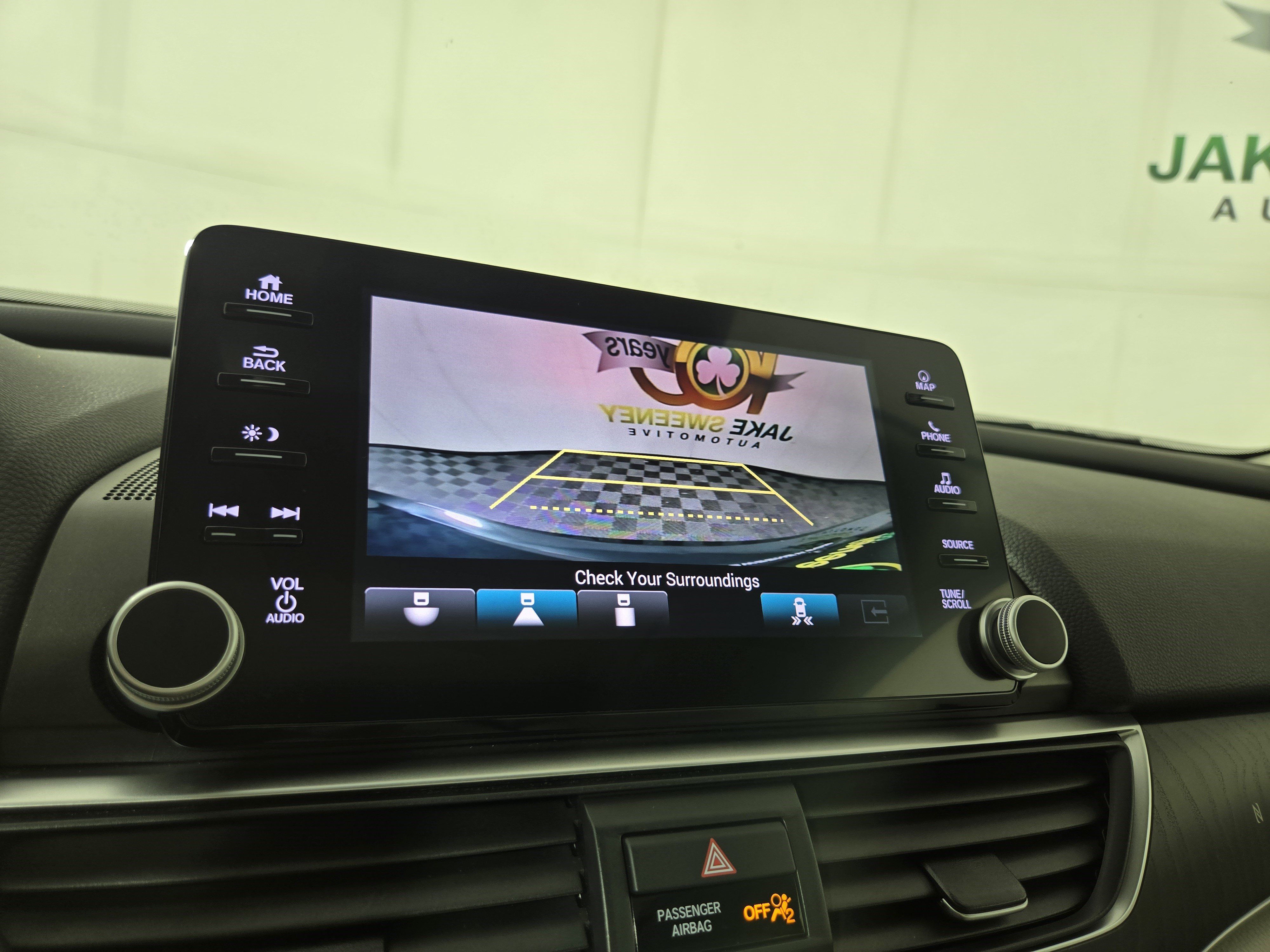 Used 2018 Honda Accord Touring image 21