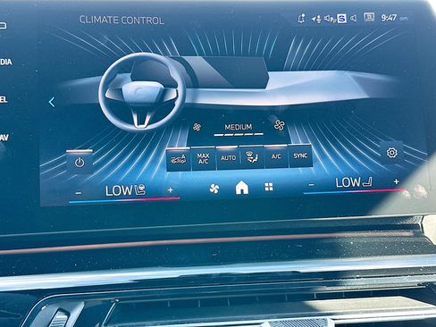 New 2026 BMW X1 xDrive28i w/ Convenience Package image 13