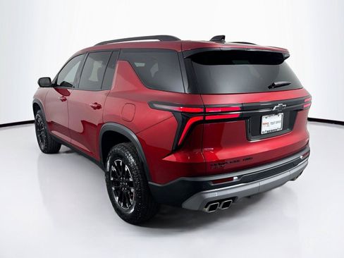 Used 2025 Chevrolet Traverse Z71 w/ Driver Confidence Package AWD/4WD image 13