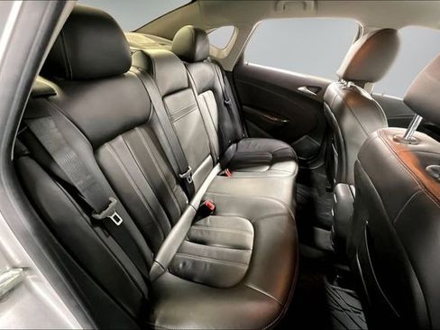 Used 2012 Buick Verano Leather FWD image 19