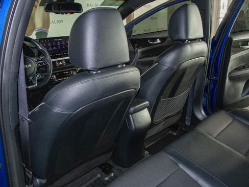 Used 2024 Kia Forte GT-Line w/ GT-Line Premium Package image 10