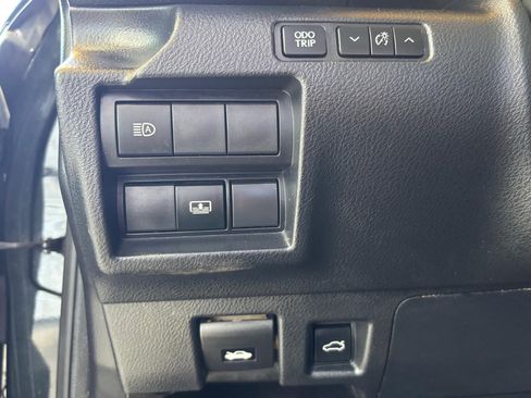 Used 2022 Lexus IS 300 w/ Premium Package image 27