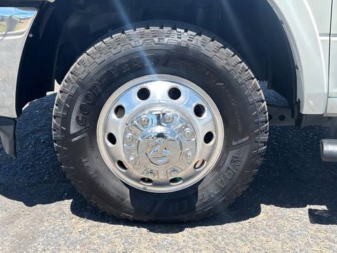 Used 2019 RAM 3500 Laramie AWD/4WD image 10