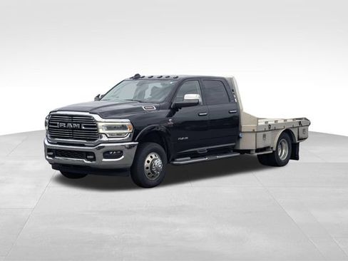 Used 2022 RAM 3500 Laramie AWD/4WD image 3