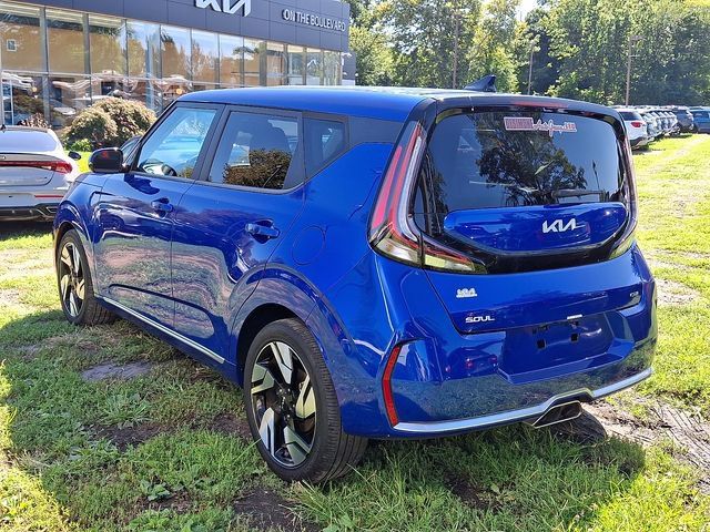 Certified 2024 Kia Soul GT-Line w/ GT-Line Technology Package FWD image 4