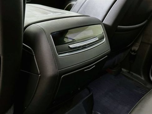 Used 2021 Cadillac Escalade Premium Luxury w/ Driver Assist Tech Package AWD/4WD image 33