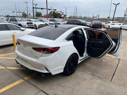 Used 2019 Hyundai Sonata Limited FWD image 10