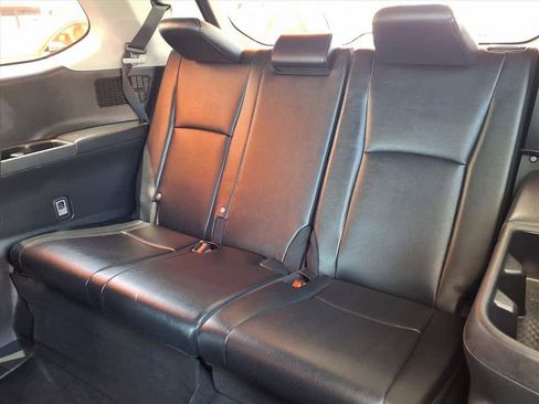Used 2025 Toyota Grand Highlander FWD image 21