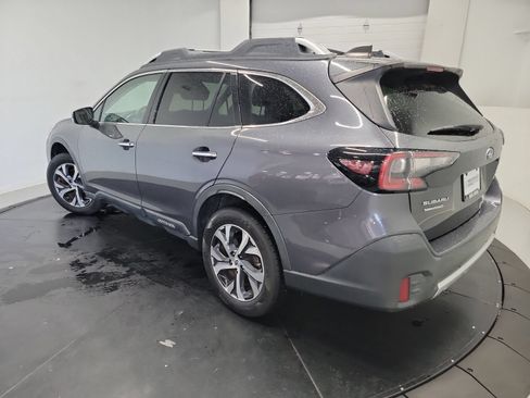 Used 2022 Subaru Outback Touring XT AWD/4WD image 6