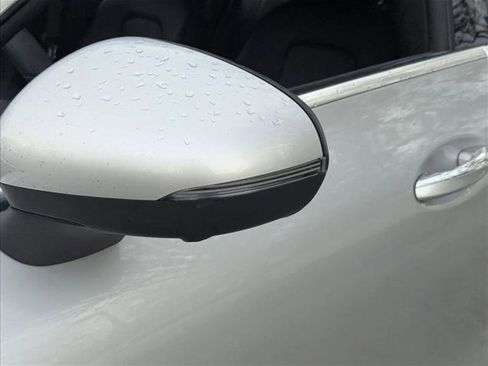 Used 2022 Mercedes-Benz CLA 250 image 8