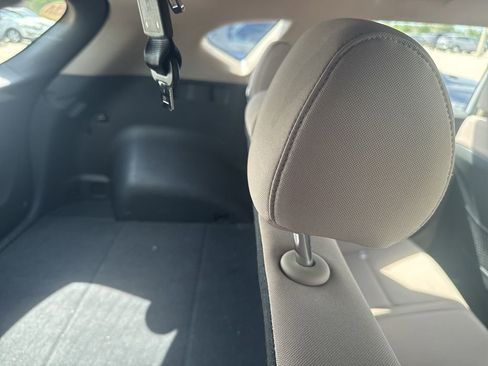 Used 2019 Hyundai Tucson Sport FWD image 13