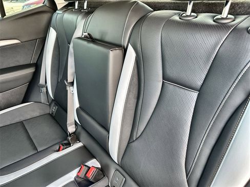 New 2026 Buick Envision Sport Touring image 18