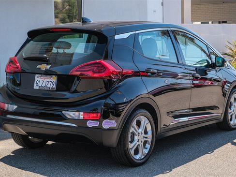 Used 2019 Chevrolet Bolt LT image 6