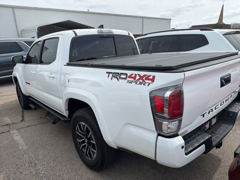 Used 2023 Toyota Tacoma TRD Sport w/ Advanced Technology Package image 8