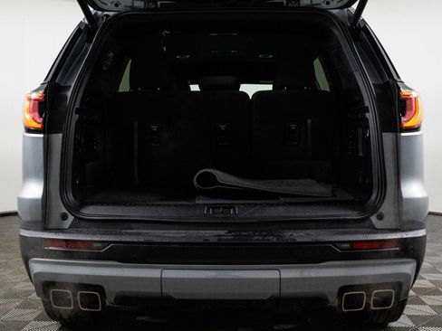 Certified 2025 GMC Acadia Elevation image 35