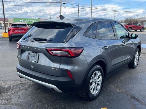 Used 2025 Ford Escape Active w/ Cold Weather Package image 4