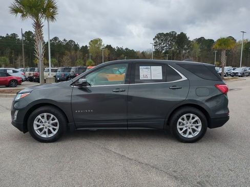 Used 2020 Chevrolet Equinox LT w/ Driver Convenience Package image 6