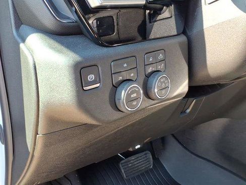 New 2026 Chevrolet Silverado 2500 LT w/ All Star Edition AWD/4WD image 14