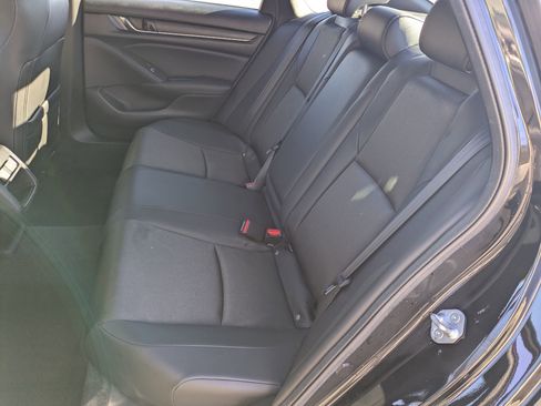 Used 2022 Honda Accord Sport image 23