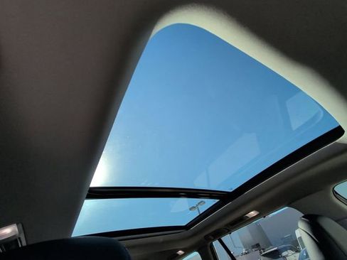 Used 2026 Toyota Grand Highlander Limited image 7