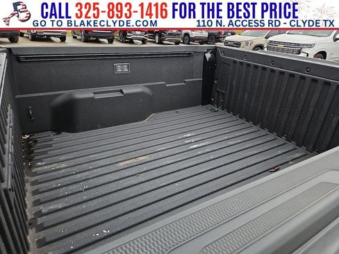 Used 2025 Toyota Tacoma SR5 AWD/4WD image 15