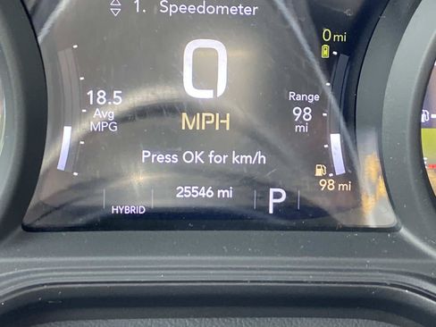 Certified 2024 Jeep Wrangler Unlimited Sahara w/ Technology Group AWD/4WD image 31