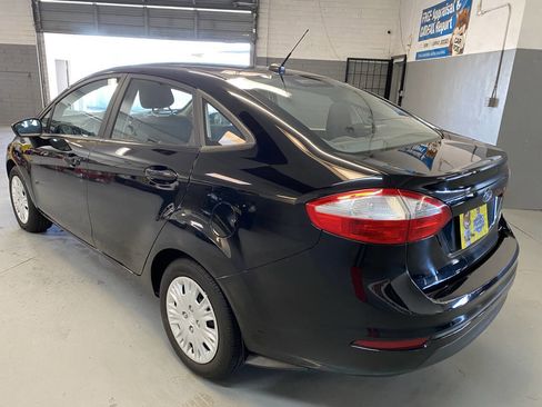 Used 2018 Ford Fiesta S image 4