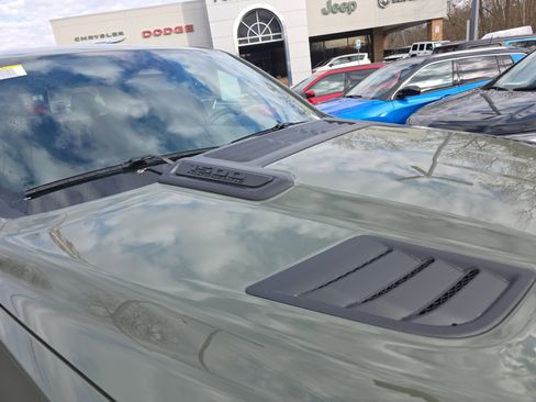 New 2026 RAM 1500 Express image 28