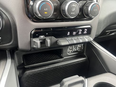 Used 2022 RAM 1500 Lone Star AWD/4WD image 27