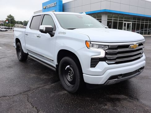 New 2026 Chevrolet Silverado 1500 High Country AWD/4WD image 2