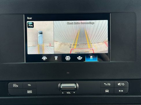 Used 2024 Mercedes-Benz Sprinter 2500 image 28