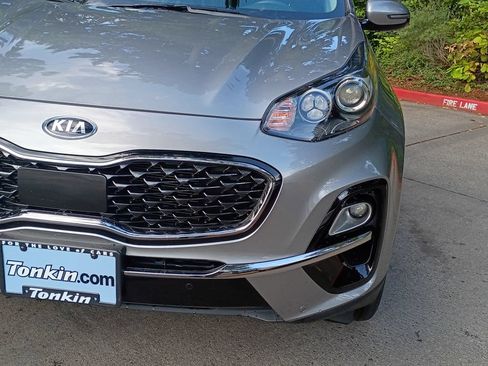 Used 2020 Kia Sportage EX w/ Option Group 15 AWD/4WD image 11