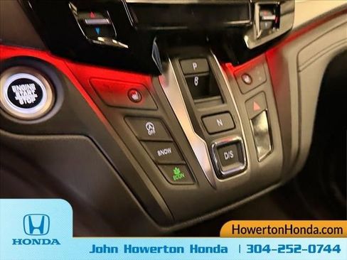 Used 2025 Honda Odyssey Sport-L image 12