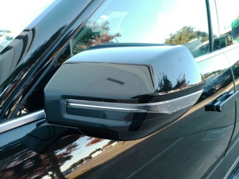 Used 2024 Kia EV9 Light image 17