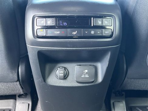 Used 2024 Hyundai Palisade Calligraphy image 34
