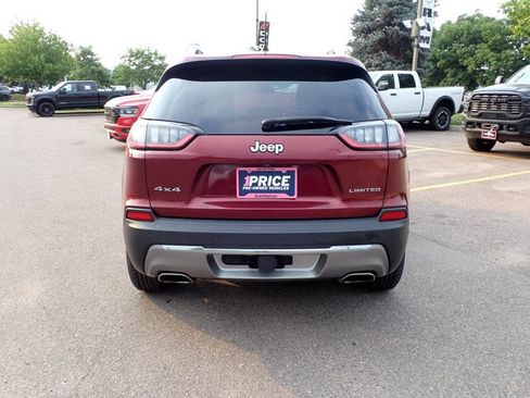Used 2019 Jeep Cherokee Limited w/ Trailer Tow Group AWD/4WD image 3