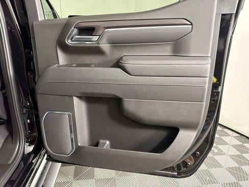 New 2026 GMC Sierra 1500 SLT w/ SLT Premium Plus Package image 14