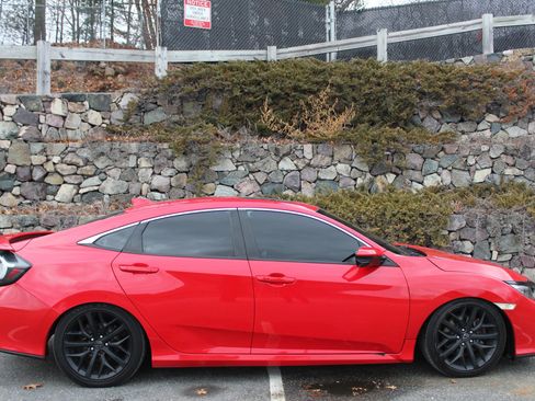 Used 2018 Honda Civic Si image 5