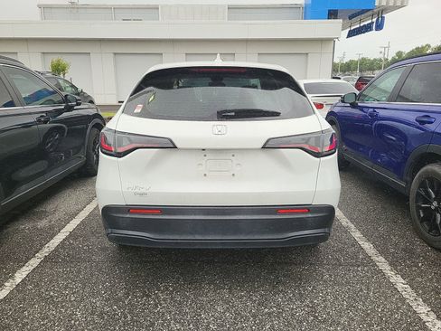 Used 2024 Honda HR-V LX image 4