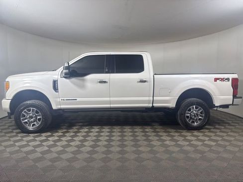Certified 2019 Ford F350 Platinum w/ Platinum Ultimate Package image 7
