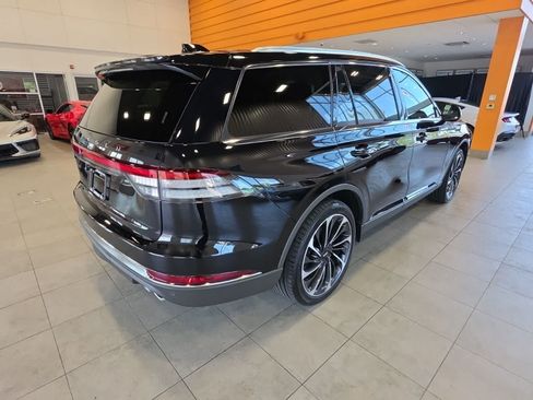 Used 2025 Lincoln Aviator Reserve w/ Equipment Group 201A AWD/4WD image 7