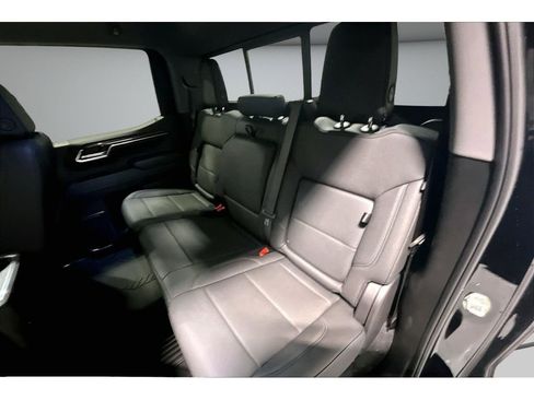 New 2026 Chevrolet Silverado 1500 LT Trail Boss w/ LT Trail Boss Premium Package AWD/4WD image 11