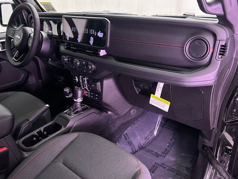 New 2026 Jeep Wrangler Unlimited Rubicon image 23